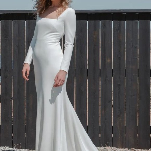 Jenny Yoo Sabel Wedding Gown Size 2 and 6 Crepe Long Sleeve - Picture 5 of 11